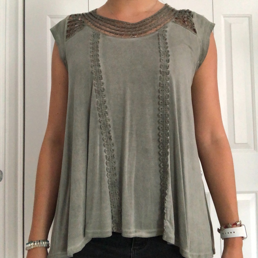 Flowy teeshirt blouse